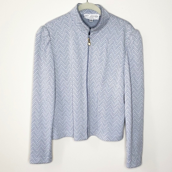 St. John Jackets & Blazers - St. John Jacket Blazer, Size 10